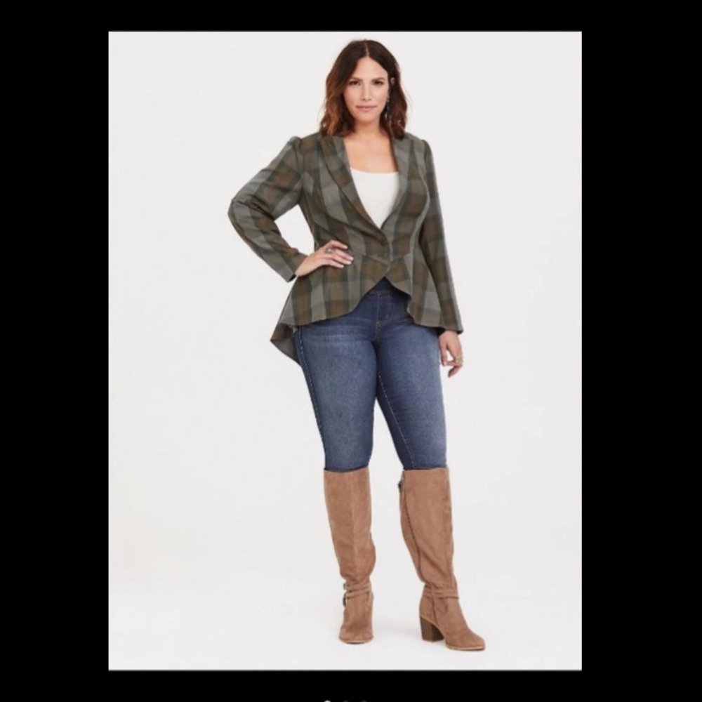 NWT Torrid Outlander NEW Hi Low Jacket 5x